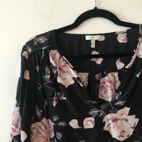 Joie Black Rose Floral Print Silk Blouse - Picture 4 of 7